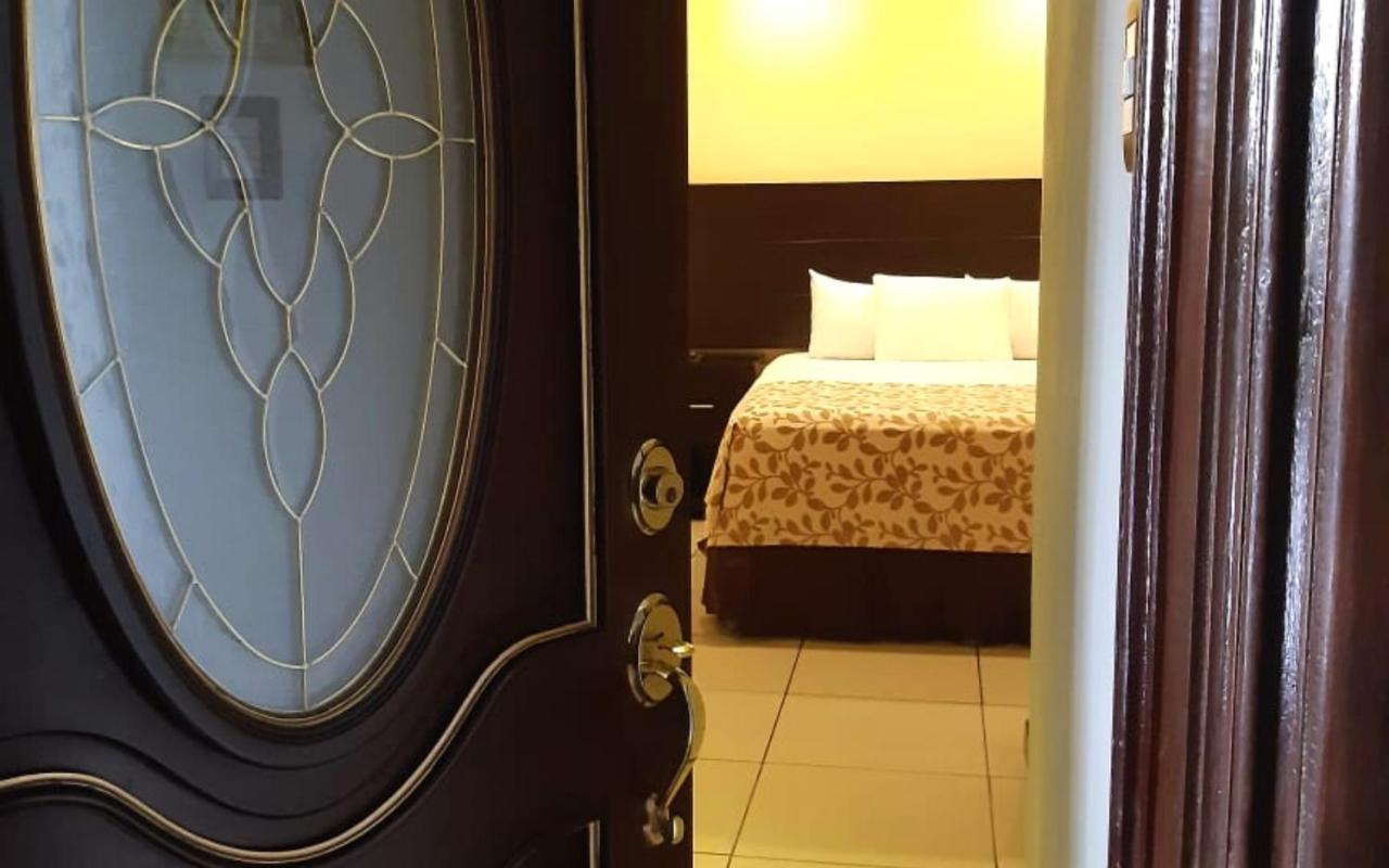 Hotel Villa Florencia Zona Rosa San Salvador Ngoại thất bức ảnh
