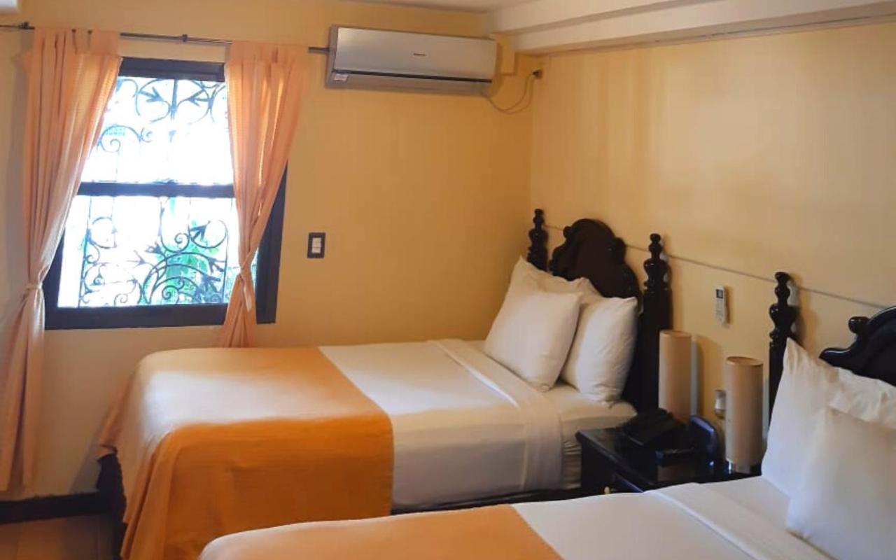 Hotel Villa Florencia Zona Rosa San Salvador Ngoại thất bức ảnh