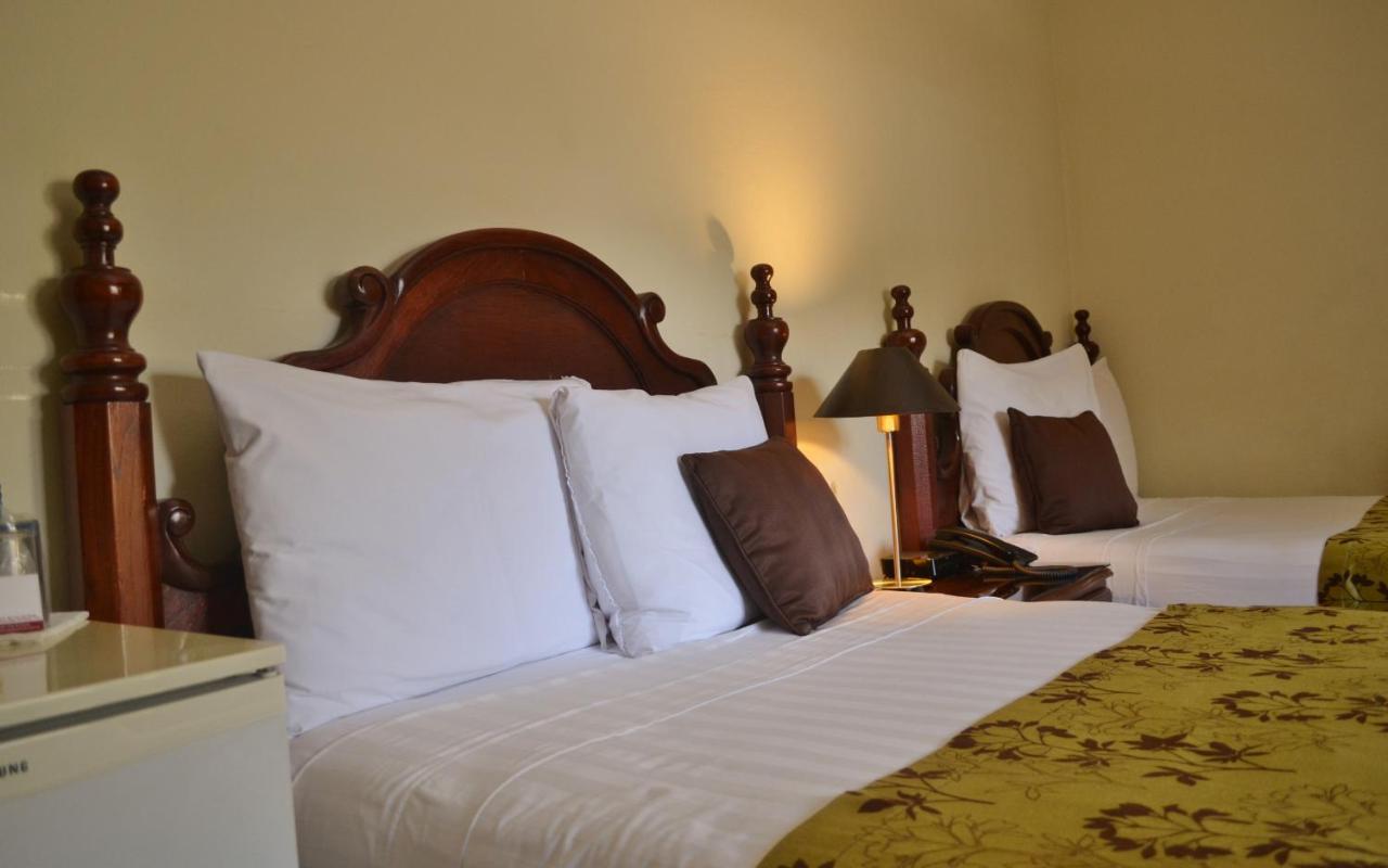 Hotel Villa Florencia Zona Rosa San Salvador Ngoại thất bức ảnh