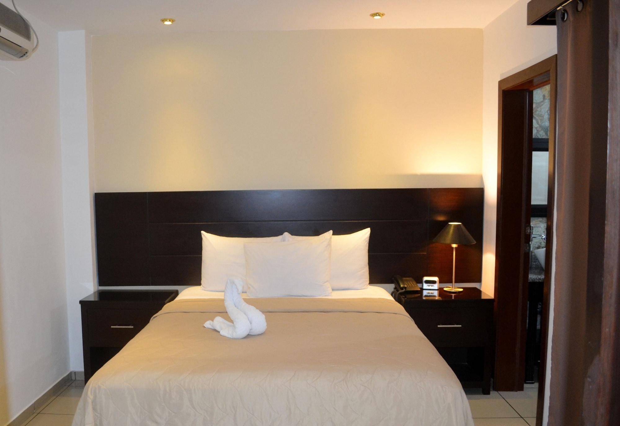 Hotel Villa Florencia Zona Rosa San Salvador Ngoại thất bức ảnh