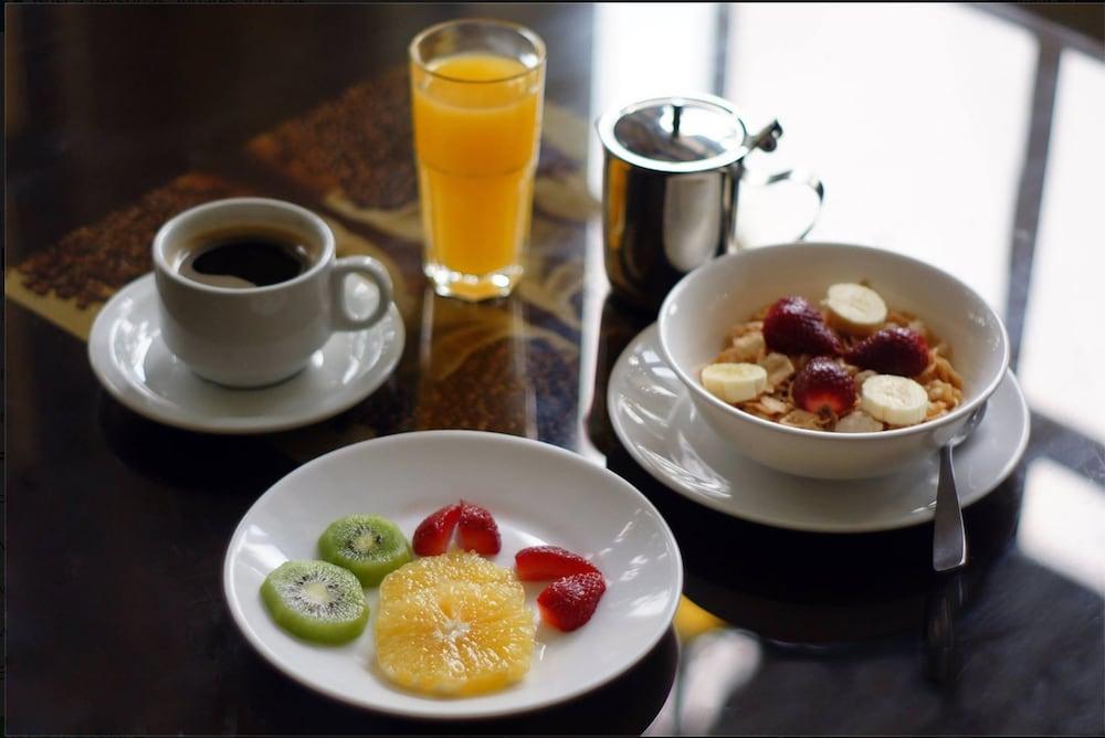 Hotel Villa Florencia Zona Rosa San Salvador Ngoại thất bức ảnh