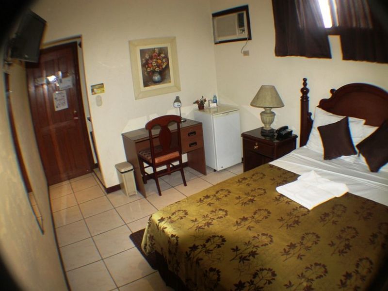Hotel Villa Florencia Zona Rosa San Salvador Ngoại thất bức ảnh